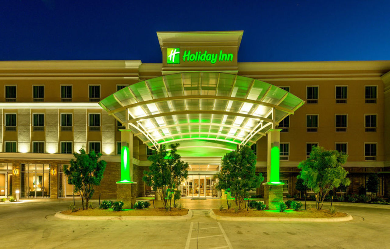 Holiday Inn Austin Airport, An Ihg Hotel Exterior photo